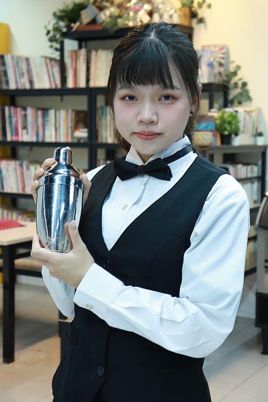 蔡佩均深刻體驗「預先察覺需求」與「無聲貼心服務」在飯店服務業之關鍵價值