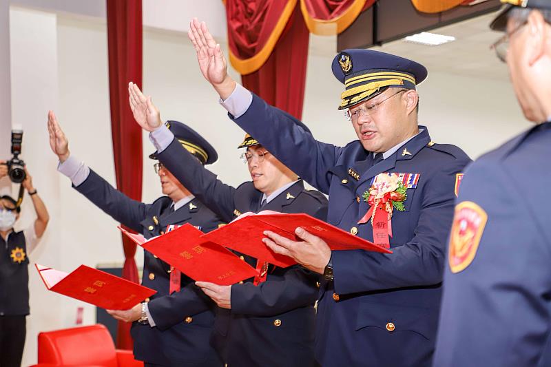 嘉義縣警察局分局長聯合交接典禮-3