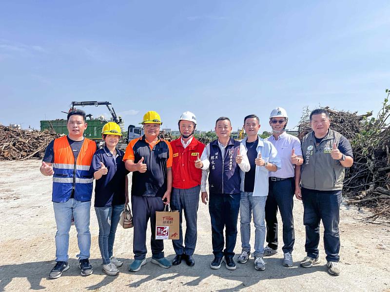 民間企業義舉相助嘉義縣風災殘枝樹幹去化處理