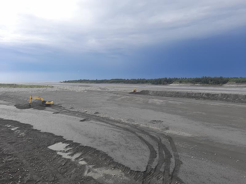 楊柳颱風外圍環流影響 強風恐致卑南溪揚塵 縣府籲民眾防颱並加強防護