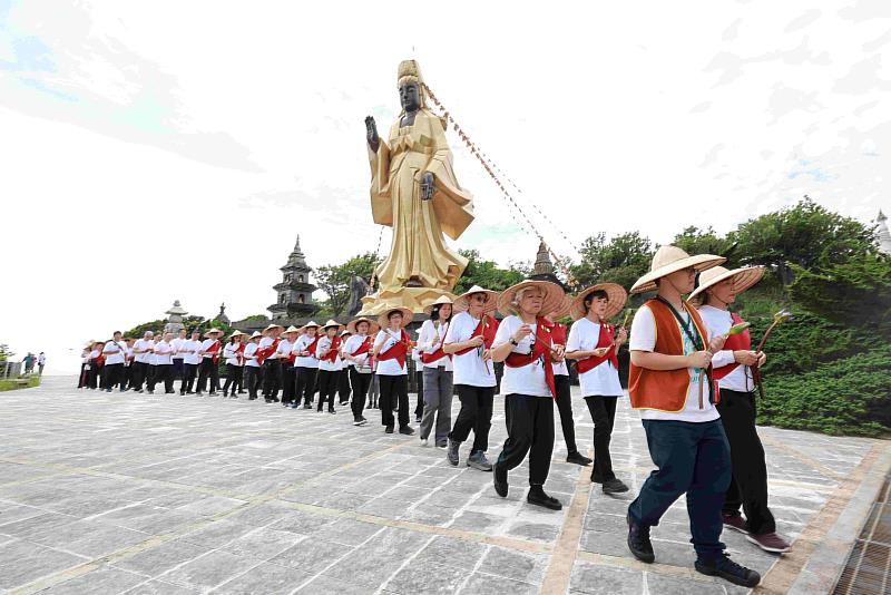 大悲閉關圓滿，回向地球平安，生態永續。（圖由靈鷲山佛教教團提供）