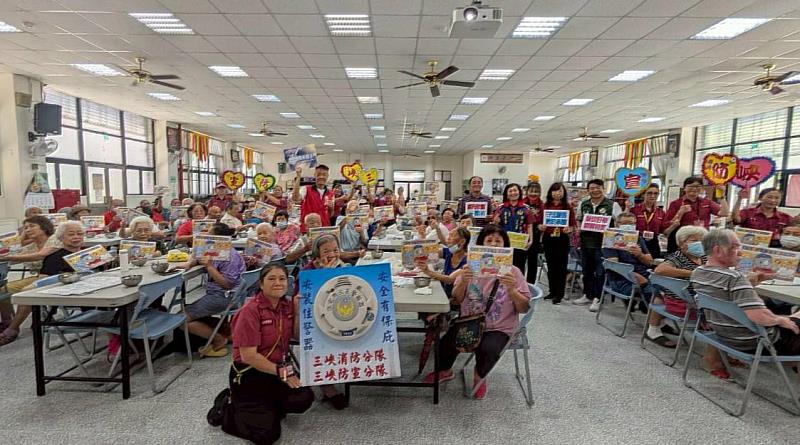防災X揭弊X廉潔X識詐 「犀牛哥哥」&「防宣姐姐」關懷樂齡銀髮