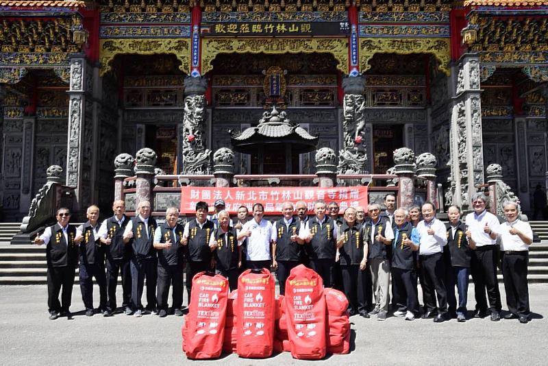 林口竹林山觀音寺自建寺以來，一直相當支持社會公益活動，在董事長蔡煌明的帶領下，致力於眾多善行義舉，回饋地方。