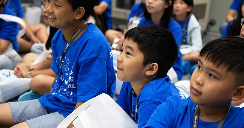 瑞健醫療未來日讓孩子更加了解其父母工作的場域