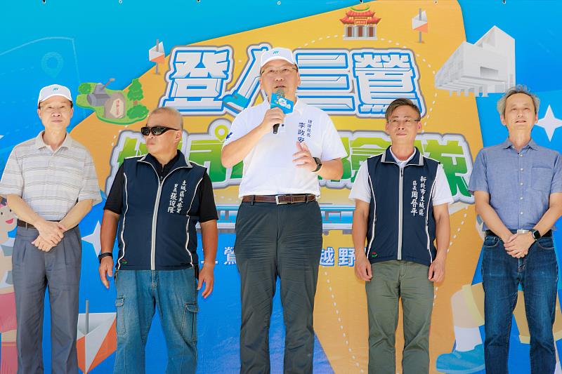 新北捷運局長李政安勉勵選手奪佳績