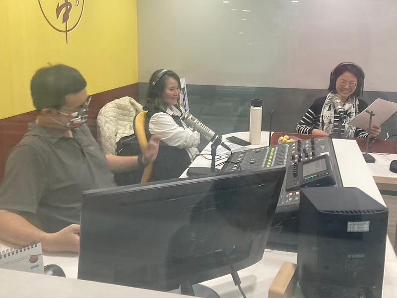 商業配音聲優專才培訓班,聘請重量級師資親自授課。