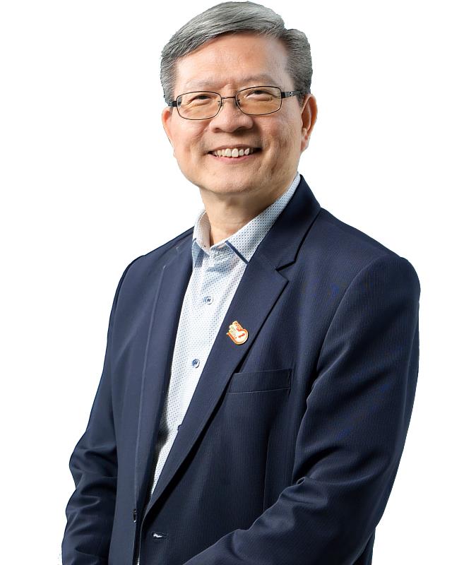 人工智能張榮貴董事長提出「AI 2.0」時代觀點，認為AI已不僅是資訊人的專利，而是每個人都應具備的「數位超能力」。（圖／淡江大學提供）