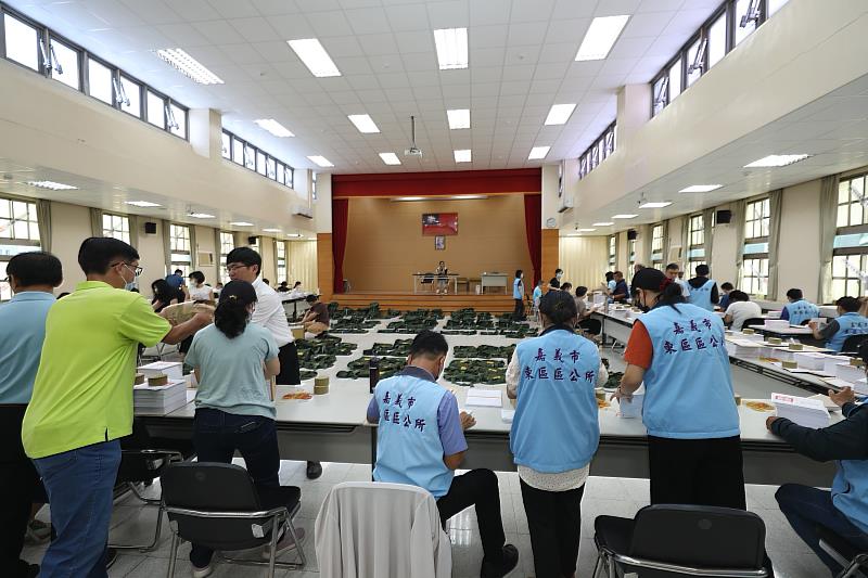 東西區公所進行選票初點