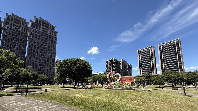 八德擴大重劃區CP值高吸引許多外來人口移入，隨人口增加，地方樂見醫療量能逐漸完善。
