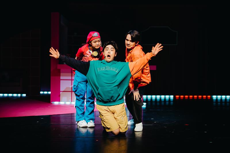 口碑爆棚《以為是BL結果是BFF》青春校園音樂劇,8/30登陸宜蘭演藝廳。