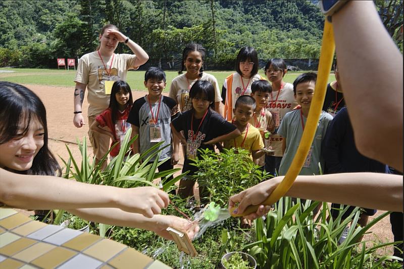 2025年花蓮銅門國小夏校的水力發電科學課