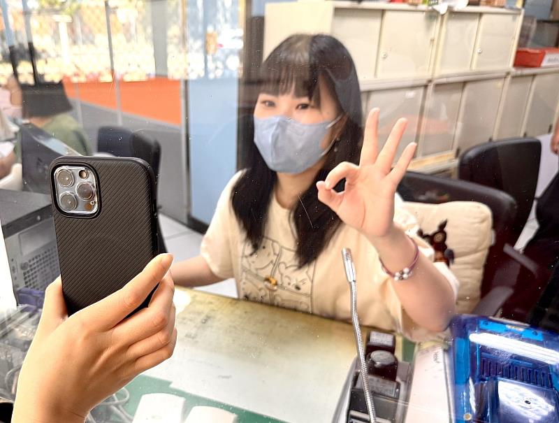 使用新竹通至戶政事務所線上抽號碼牌服務