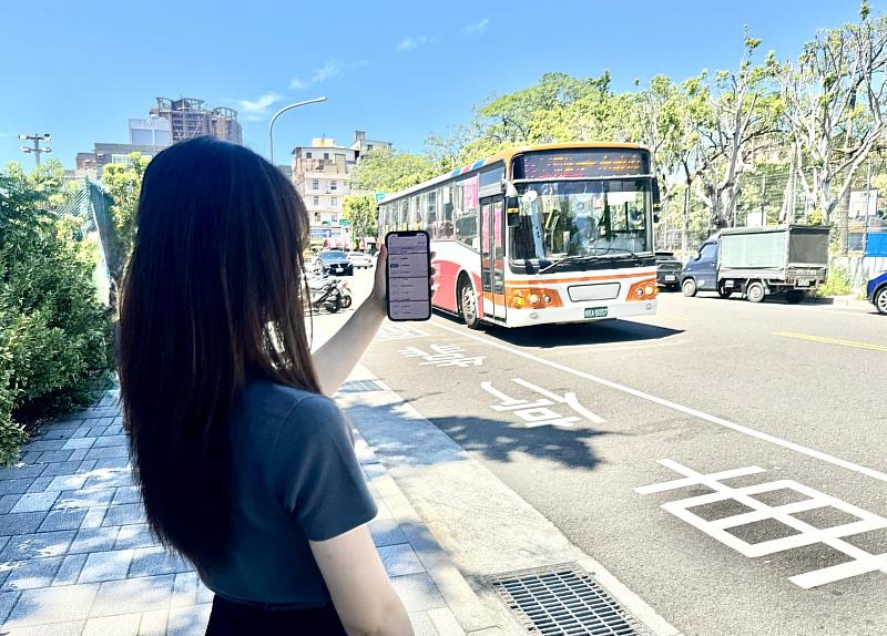 新竹通查詢公車動態坐公車