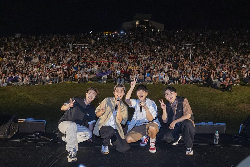 「全球最精采熱氣球光雕秀」最終場4萬人同賞 2025臺灣國際熱氣球嘉年華吸引逾68萬人次參與 相約明年見