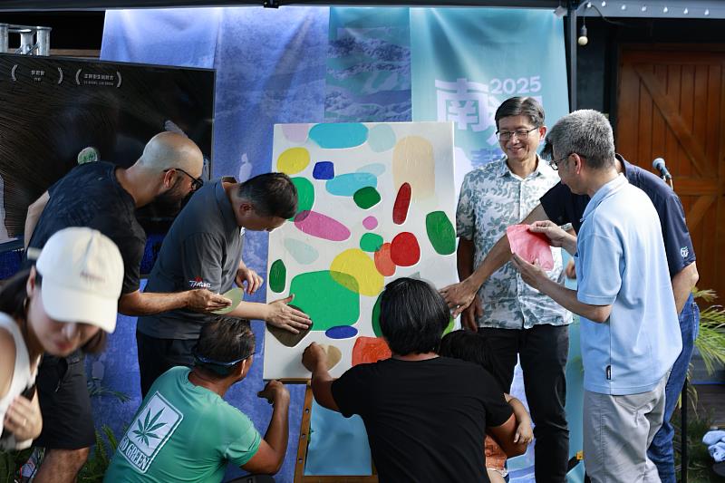 《2025南迴藝術季》開幕  邀請全國鄉親參與山海共鳴的藝術對話