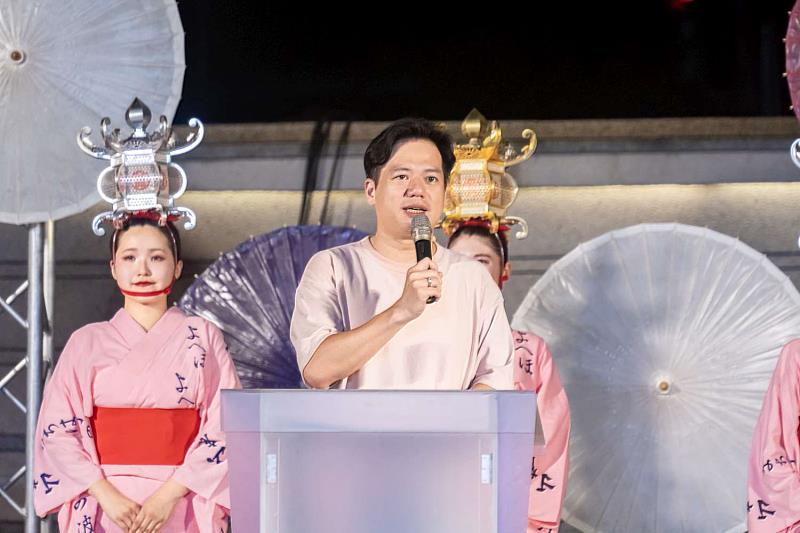 代理市長邱臣遠致詞。