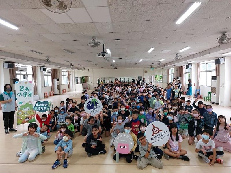 圖3.學生參與資收小學堂。
