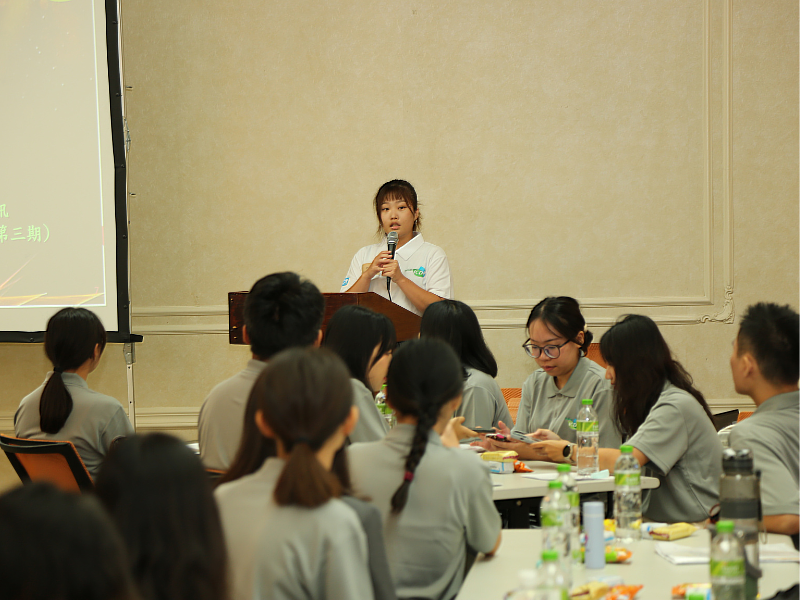 靜宜大學西班牙語文學系學生吳茲靖分享受訓心得及海外實習自我期許