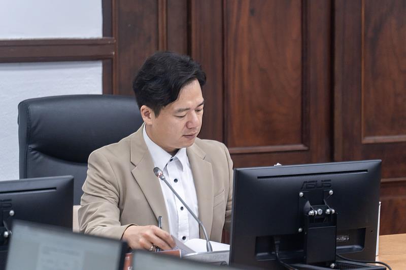 圖2 代理市長邱臣遠今日召開「新竹市114年度第8次道路交通安全聯繫會報」。