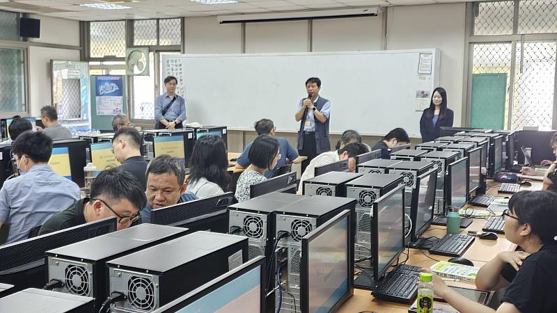 資傳系張世熙主任開場致詞