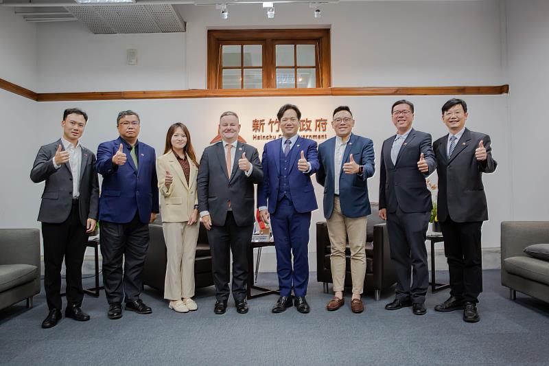 荷蘭弗萊福蘭省顧問維馬斯特來訪新竹市合影。