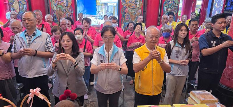 秘書長張治祥擔任主祭，祈求國家平順、人民安康。