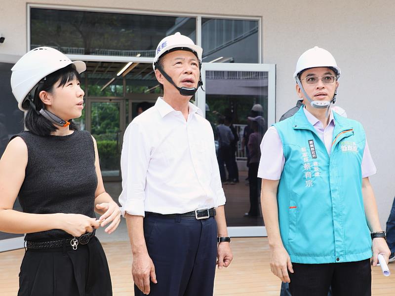 中埔如親托嬰中心暨親子館即將完工 翁章梁親赴工地視察