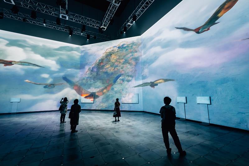 文化部長李遠宣布，「We TAIWAN」展演活動明年將有機會移回臺灣展出，讓國人也能欣賞到這場文化盛宴，圖為《臺灣光譜》展「臺灣本色」展區。