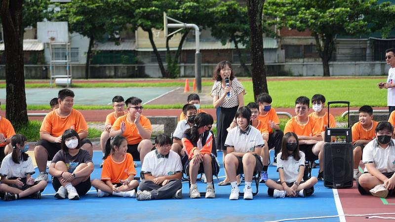 嘉義市大業實中用「生命的圓」開啟秋冬學季