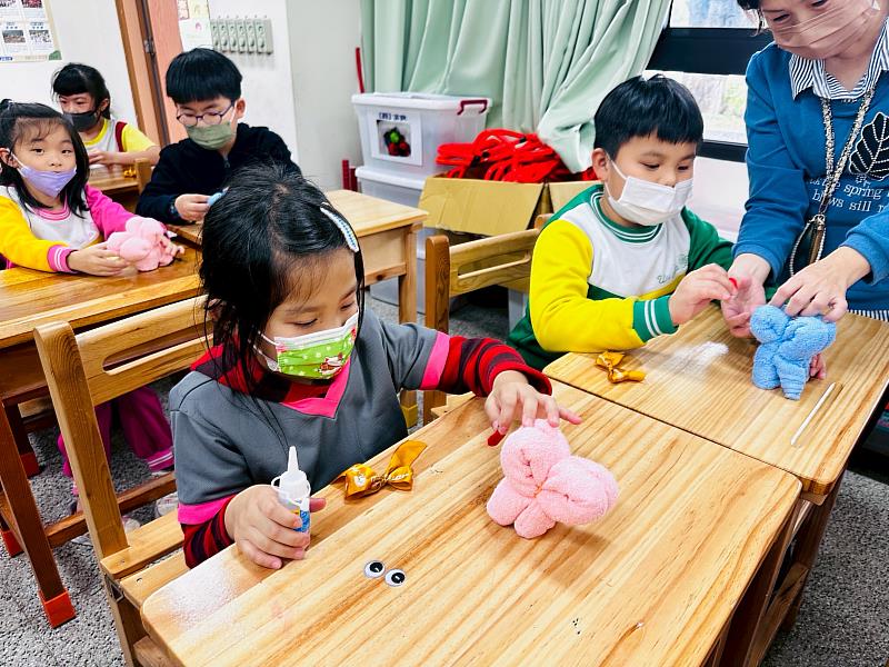 愛．分享聚光計畫高雄市救國團用愛編織幸福網絡