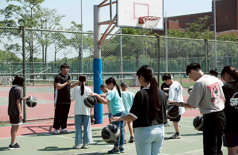 殊途同龜營隊活動照