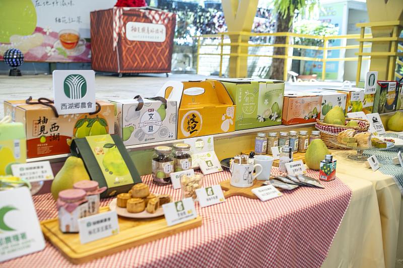 新鮮優質的國產文旦及豐富多元的加工產品