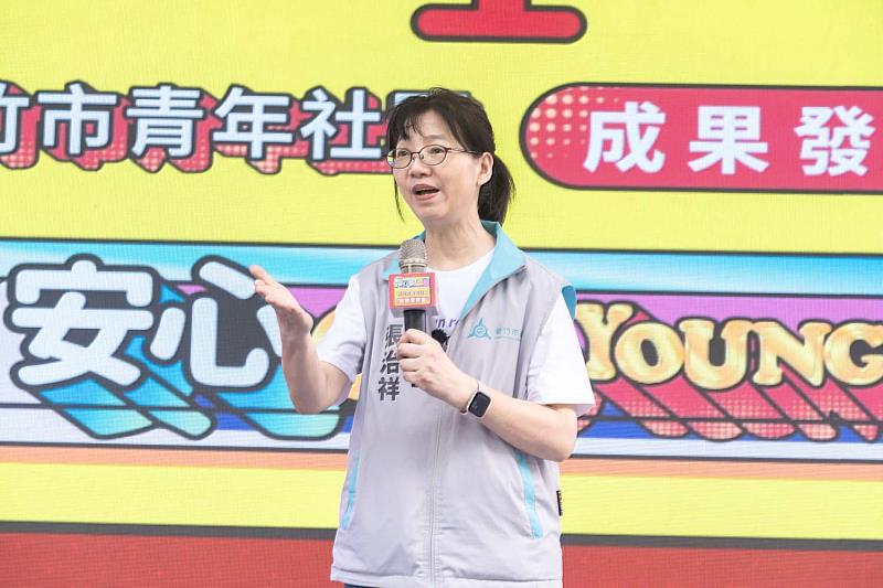 秘書長張治祥宣布加碼100萬，力挺學生社團多元發展。