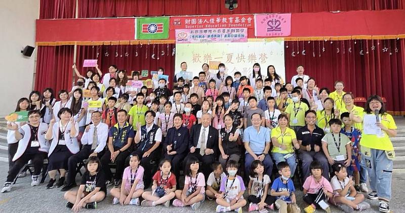 「精彩一夏快樂營」在八斗國小熱鬧登場 世代共融代間學習展現溫馨力量