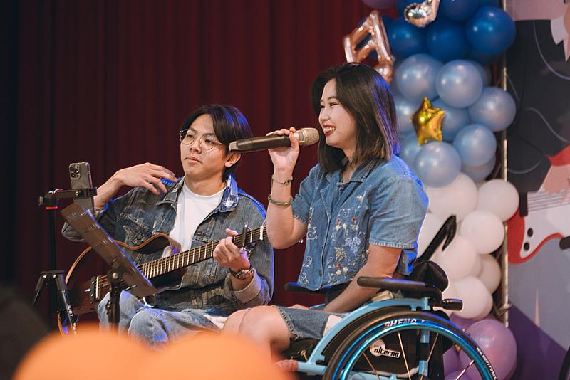羅子稜演唱