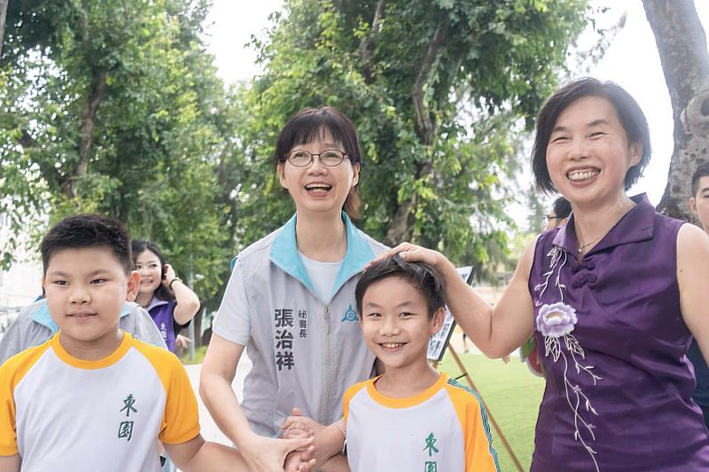張治祥秘書長聆聽師生分享使用心得