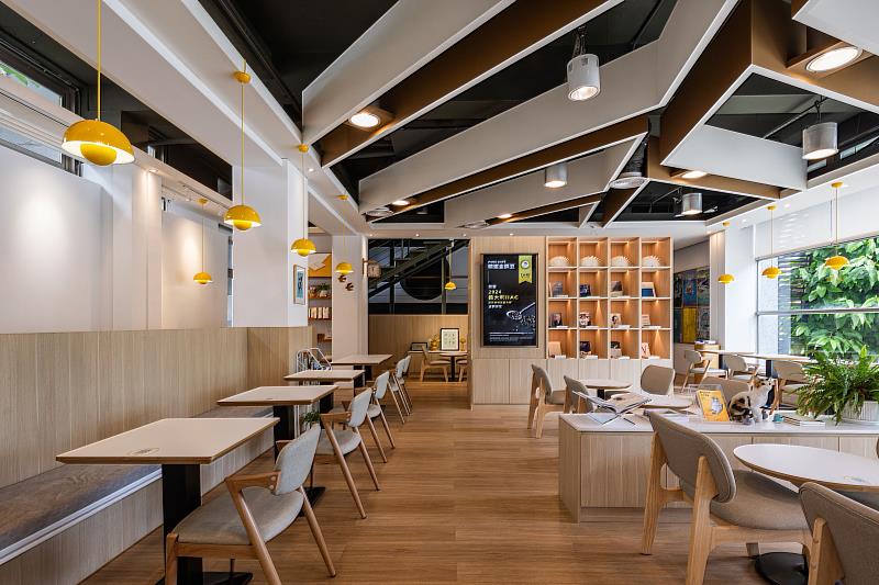 PAGE CAFÉ焙奇咖啡進駐台東故事館 老建築活化融入咖啡香氣與文化氛圍