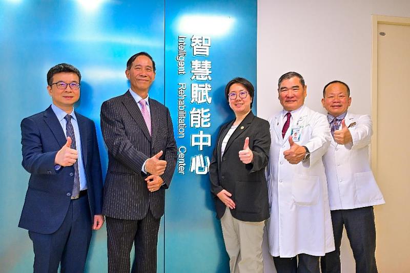 台灣人壽攜手中山附醫整合保險與醫療資源，提供疾病前中後一站式守護。／台灣人壽提供