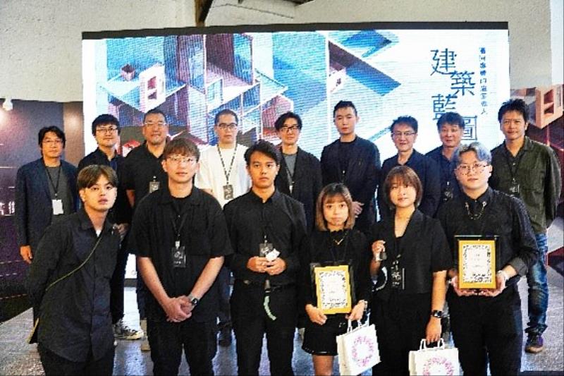 第56屆中國科技大學「建築藍圖」畢業設計展國際評圖(照片/校方提供)
