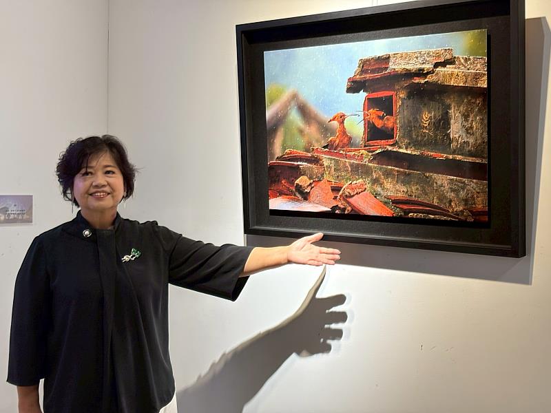 展覽藝術家林淑令介紹作品「戴勝育雛」