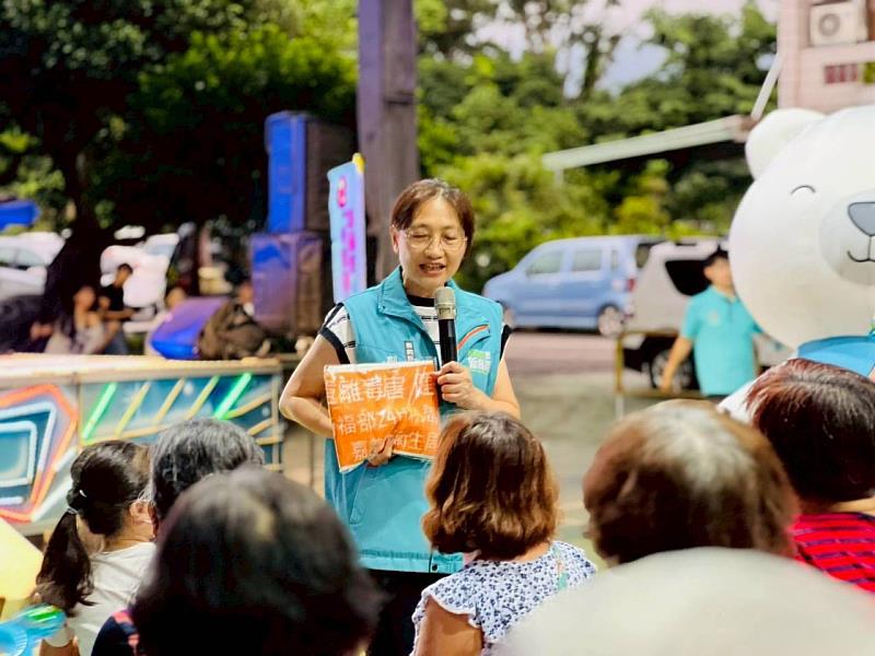 歡樂心理健康月 嘉縣廟埕康樂車開跑