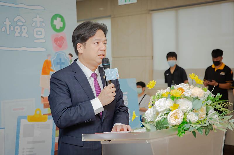 代理市長邱臣遠致詞,呼籲長者把握每年健檢機會,及早為自身健康把關,讓生活更加安心。
