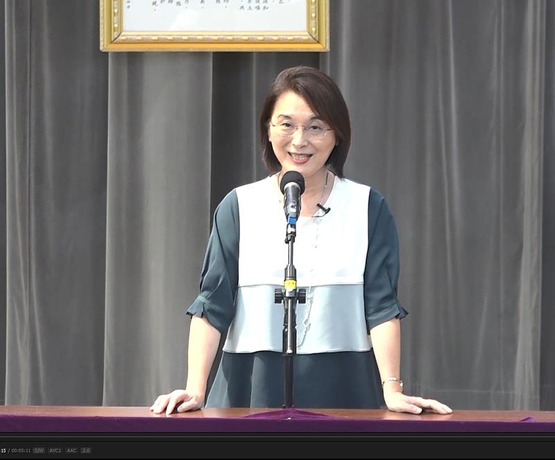 實踐大學高雄校區開學典禮,校長勉勵師生邁向新學期新里程