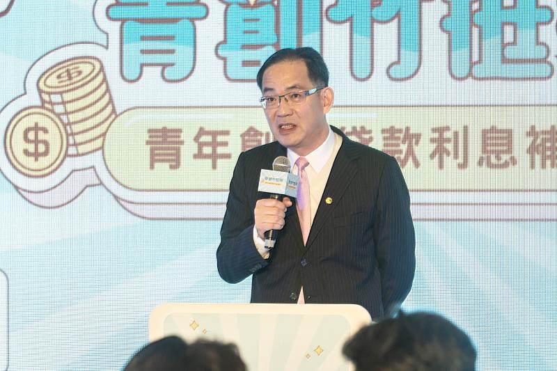 圖4.兆豐銀行桃竹苗區營運中心營運長朱茂榮，期盼更多青年能透過補助圓夢。