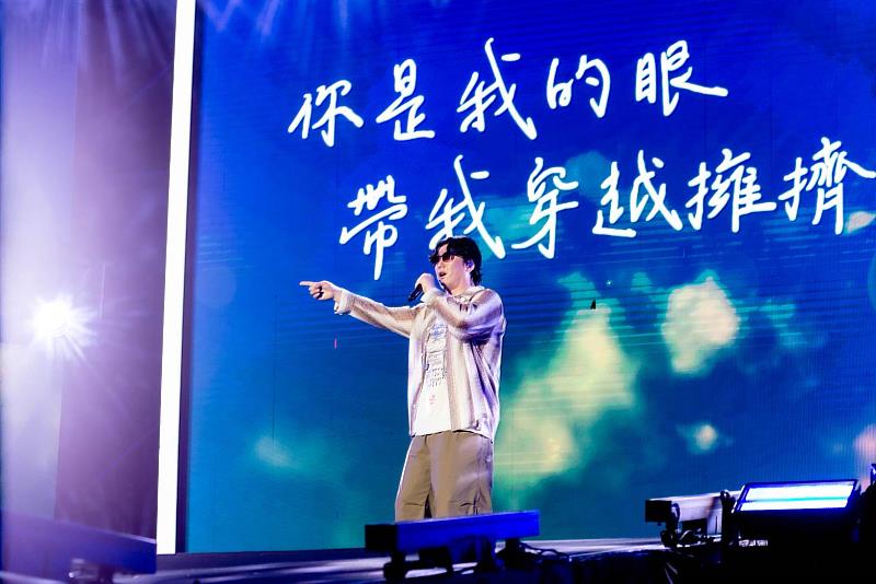 「2025嗨!出發吧來台東」演唱會圓滿落幕 2天吸粉超過12萬人 無圍牆音樂不停歇 藍海生活節、跨年接力登場(照片臺東縣政府提供)