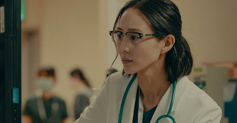 中華電信出品台劇《The Outlaw Doctor 化外之醫》 由實力派演員張鈞甯主演，本次入圍第60屆金鐘獎戲劇節目女主角獎。