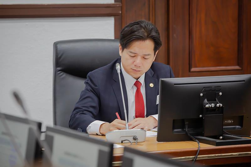 竹市府召開市務會議,聚焦社會安全網強化、關埔空橋建設推進