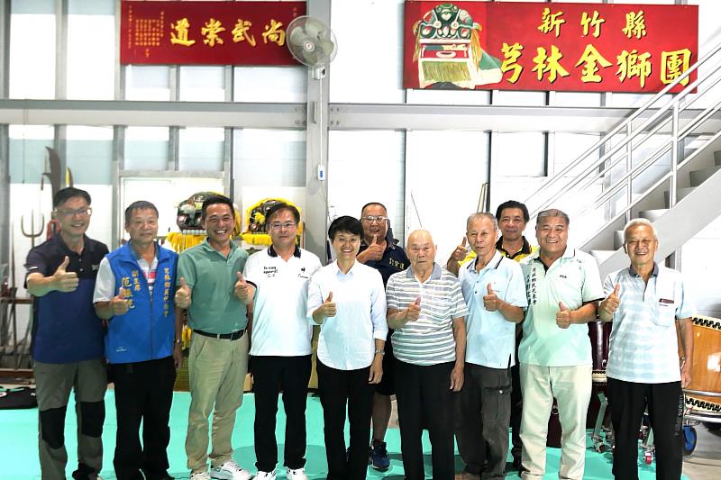 圖5 古主委一行人於金獅團鄭家拳館合影留念