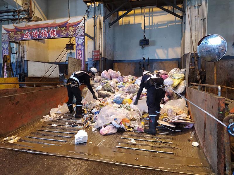 嚴格進行落地檢查，確保焚化廠設備安全