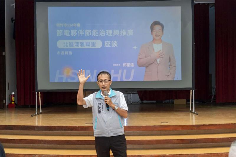 交通處長倪茂榮進行交通安全宣導，呼籲市民一同打造安全友善交通環境。